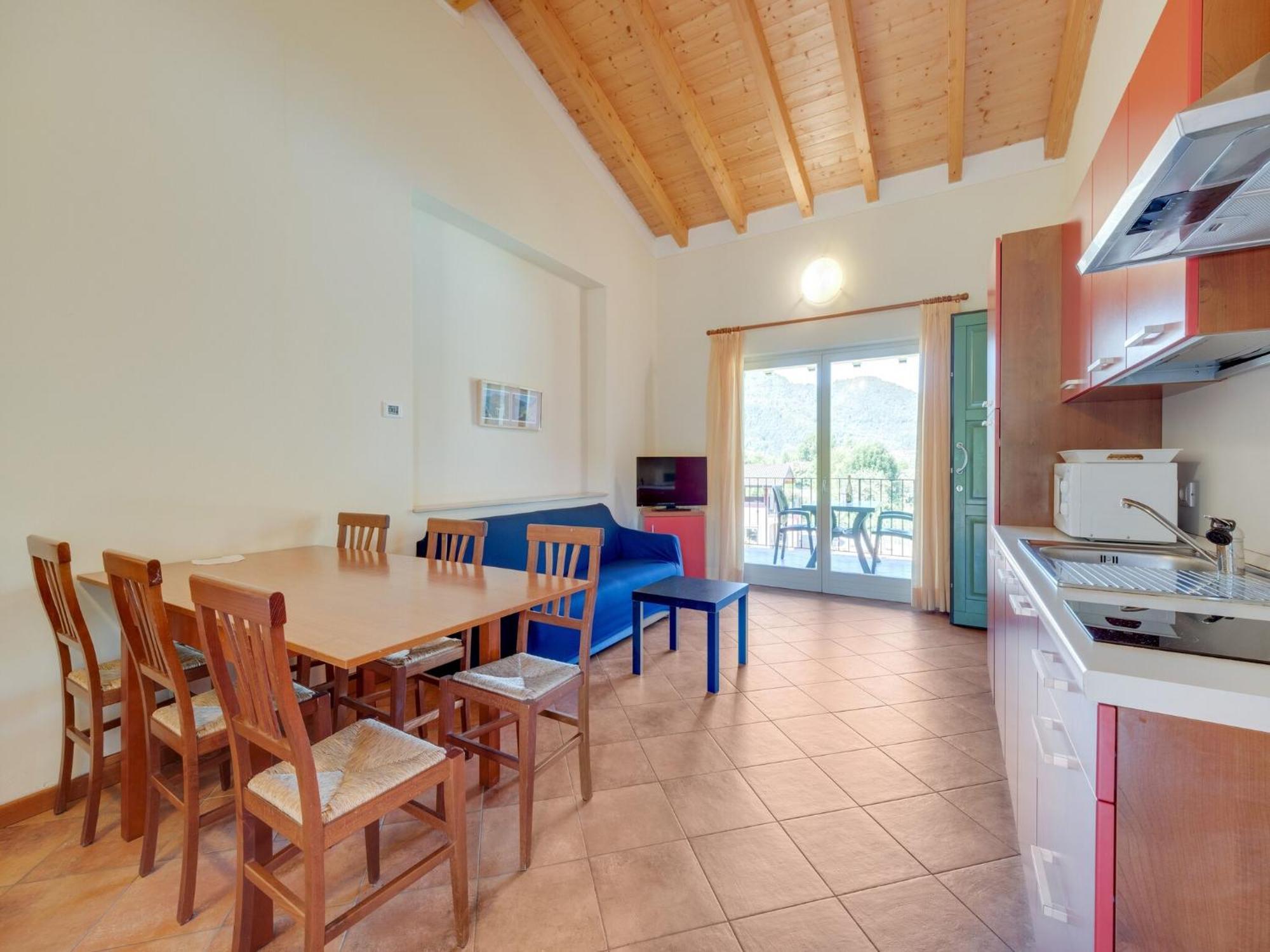 Spacious Apartment In Idro With Shared Pool Crone Dış mekan fotoğraf