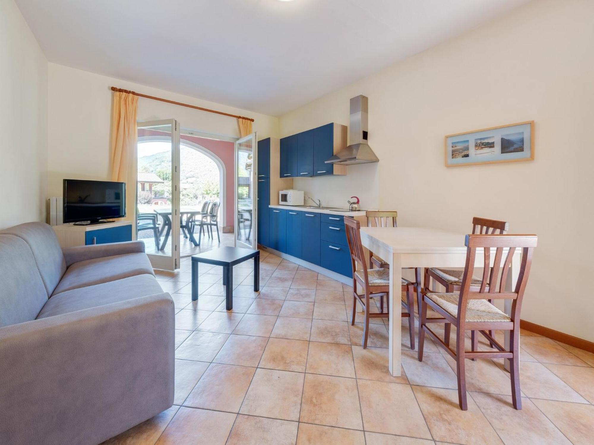 Spacious Apartment In Idro With Shared Pool Crone Dış mekan fotoğraf